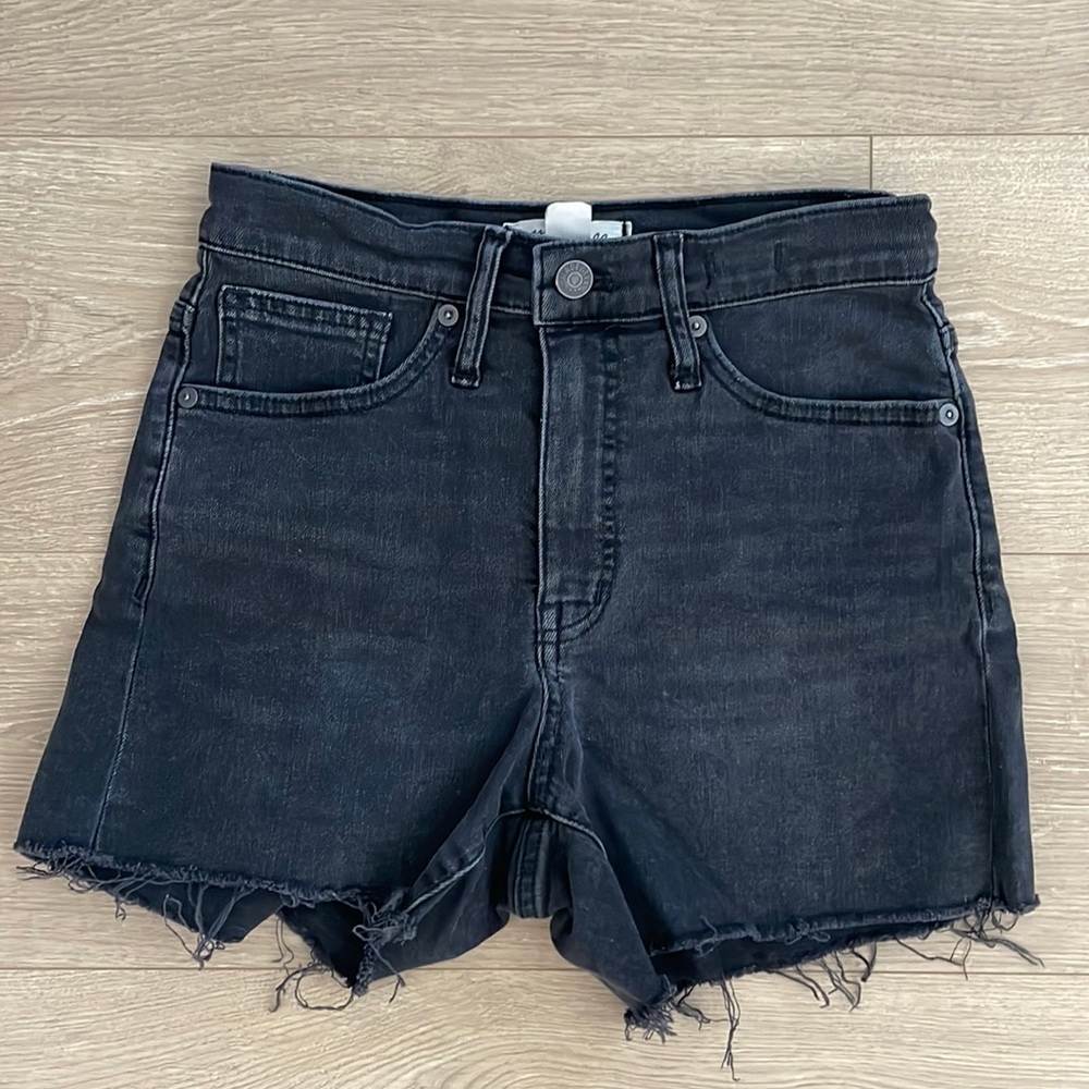 Madewell high rise denim shorts - faded black